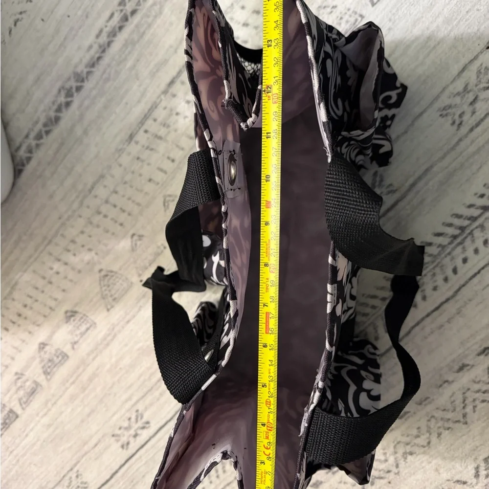 ThirtyOne Black & White 11x14in Utility Tote - Picture 3 of 4